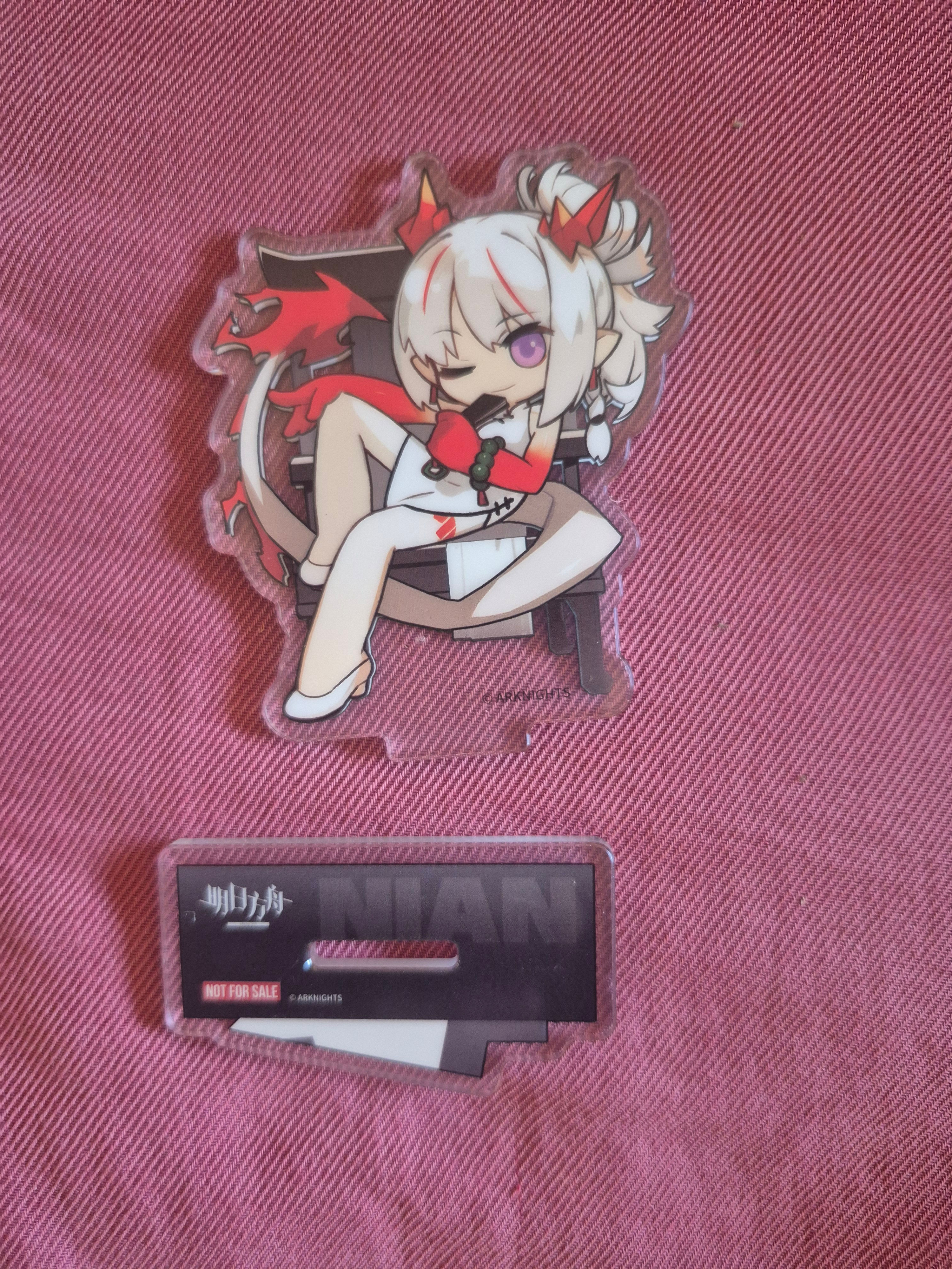 (700) Arknights - Nian Standee