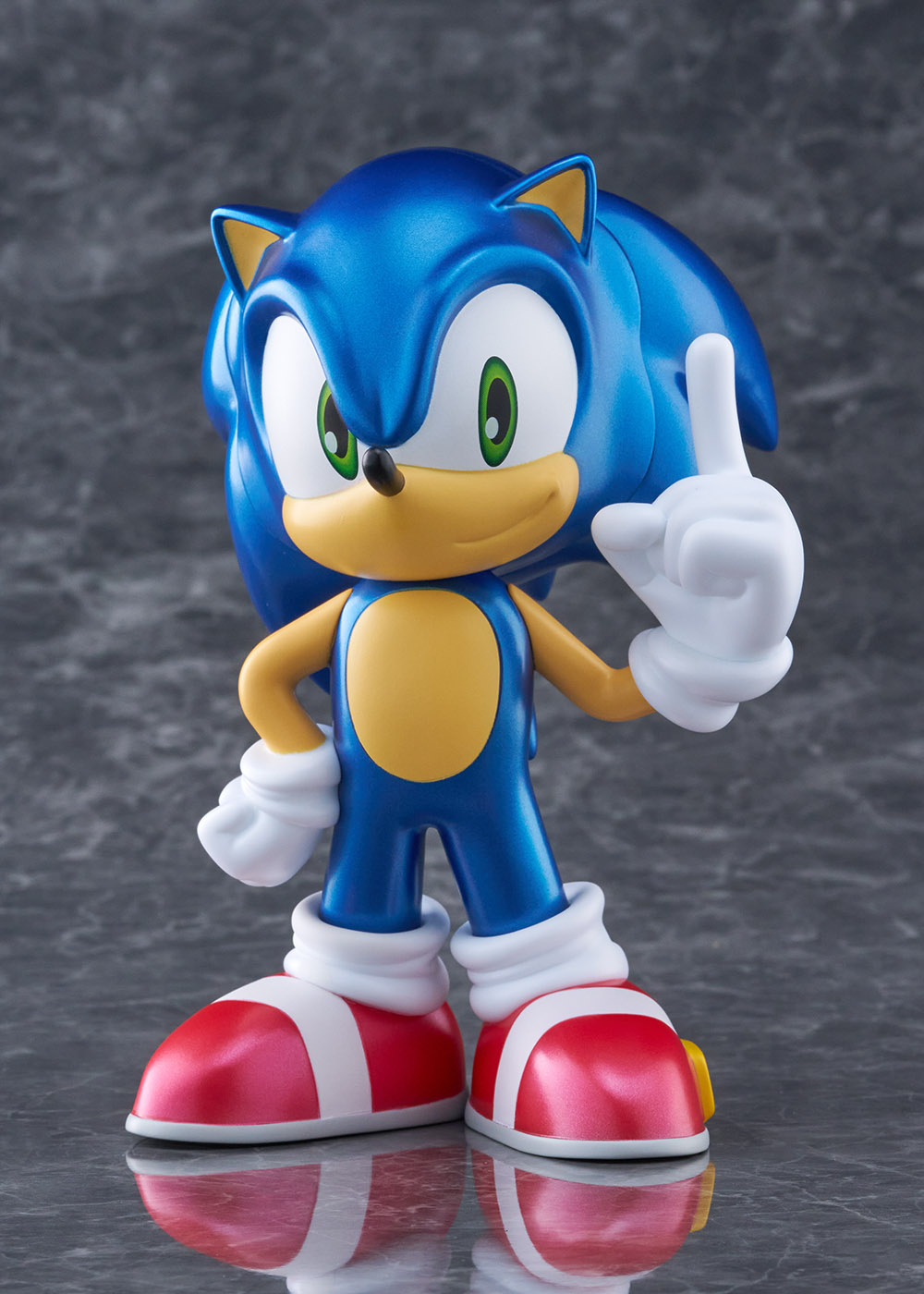 SoftB Half Sonic the Hedgehog Metallic Ver.