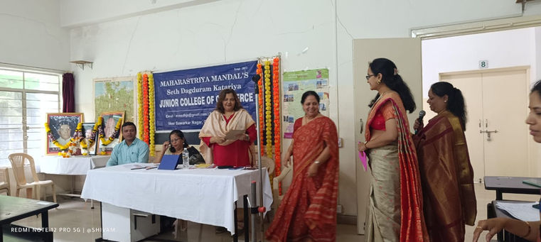 Kavyavachan Spardha in College on 25th July 2023