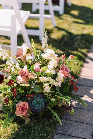 Ceremony Florals - Philadelphia Event Decor - Lake House Inn Wedding