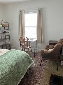 room for rent in La Grange Illinois for medical professionals and Argonne National Laboratory Guest House