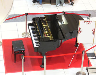 ストリートピアノ