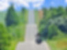 山道を走るバイク