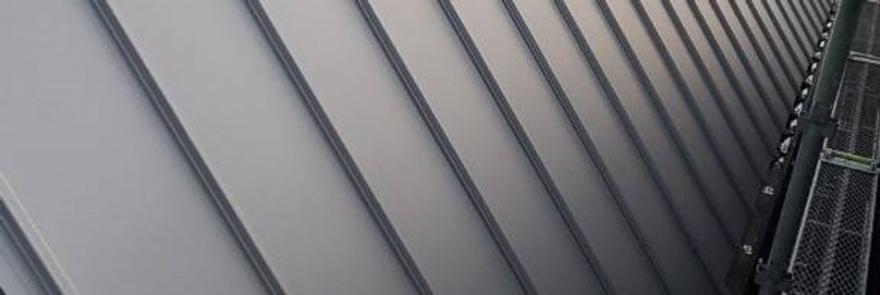 合資会社 瀬戸板金 金属屋根