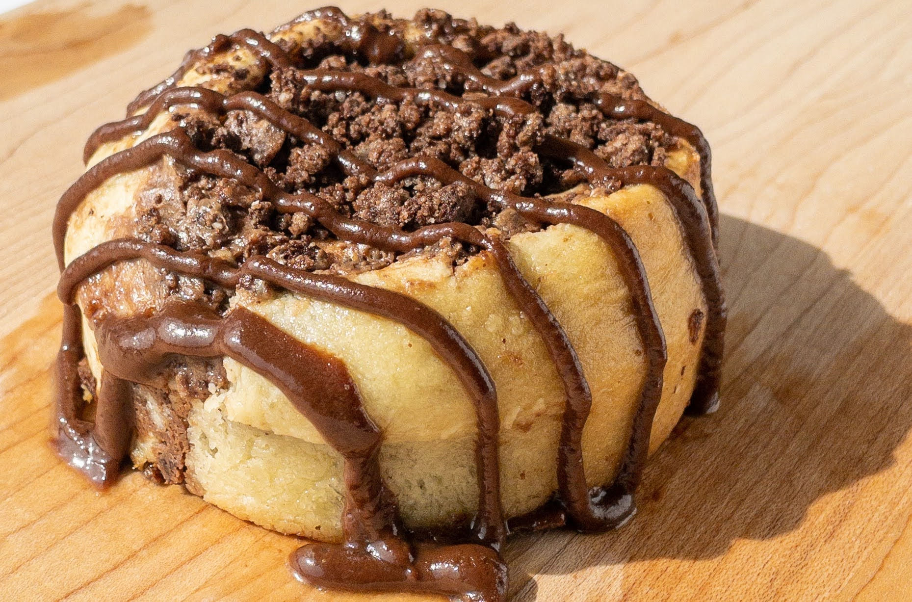 Chocolate Cheesecake Rolls