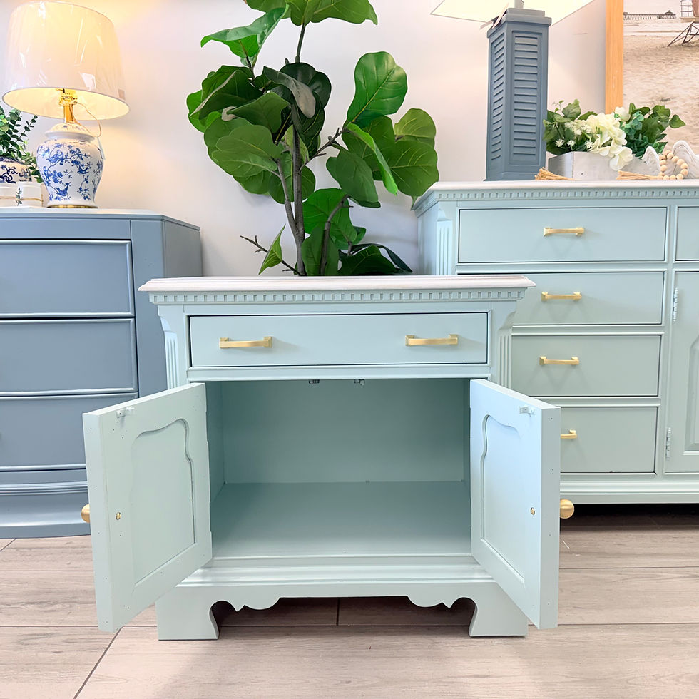 Thumbnail: Thomasville Dresser Set (No Bed) - Palladian Blue 