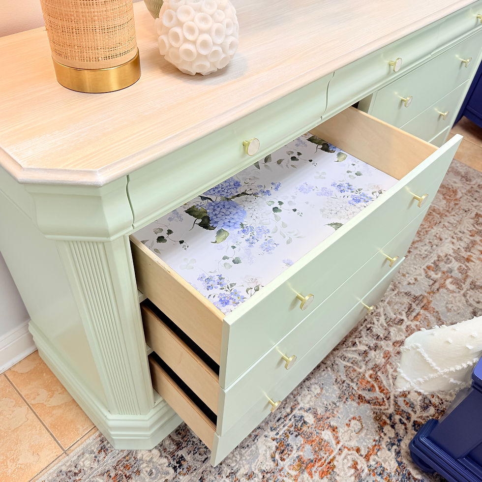 Thumbnail: 9 Drawer Dresser - Mosaic Glass 