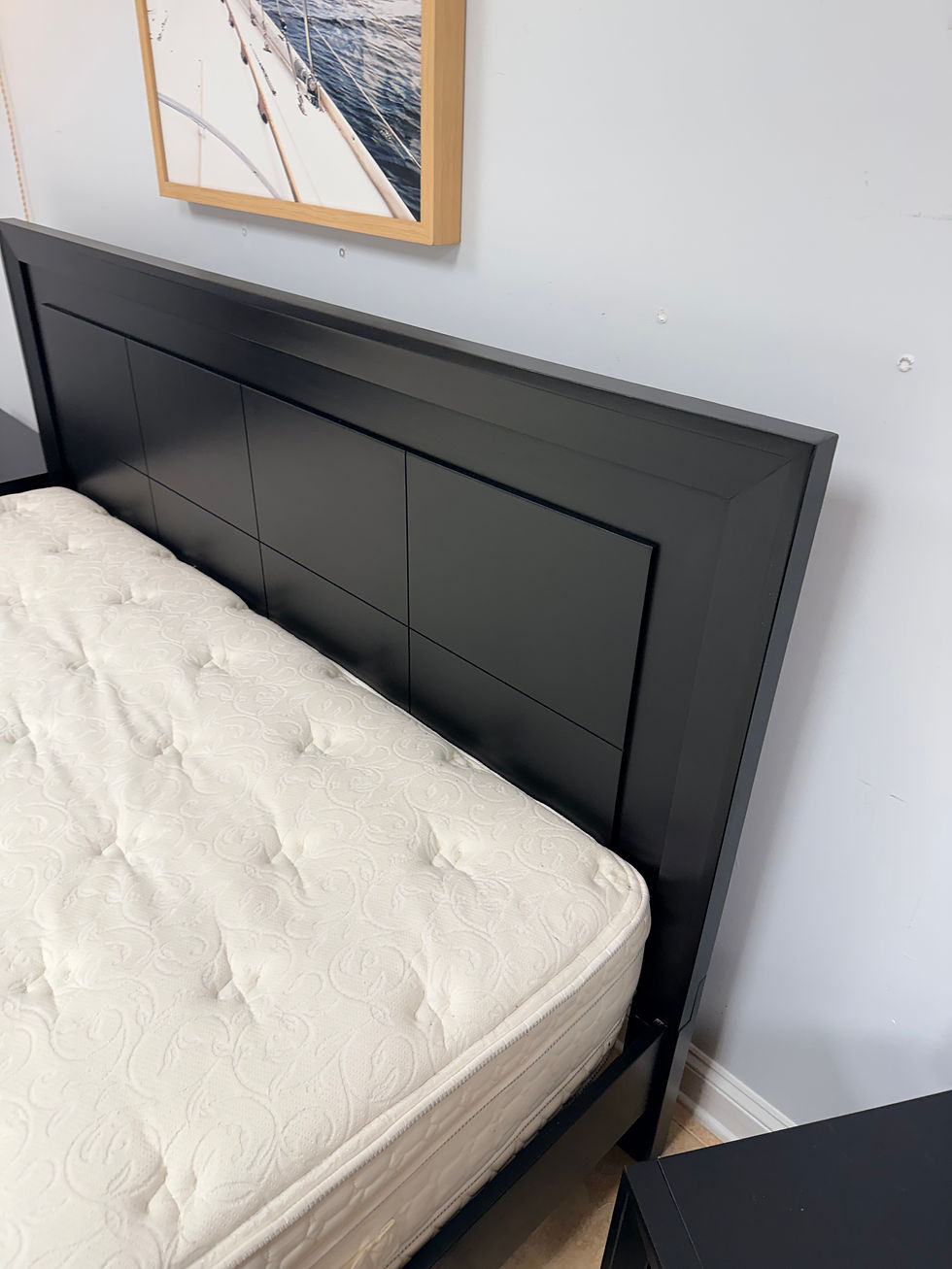 Thumbnail: Modern Platform King Bedroom - Jet Black 