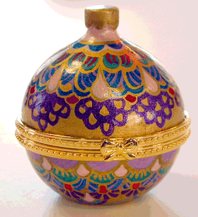 Chrysanthium Ornament