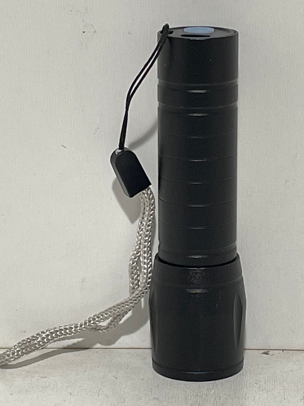 Thumbnail: Small Flashlights