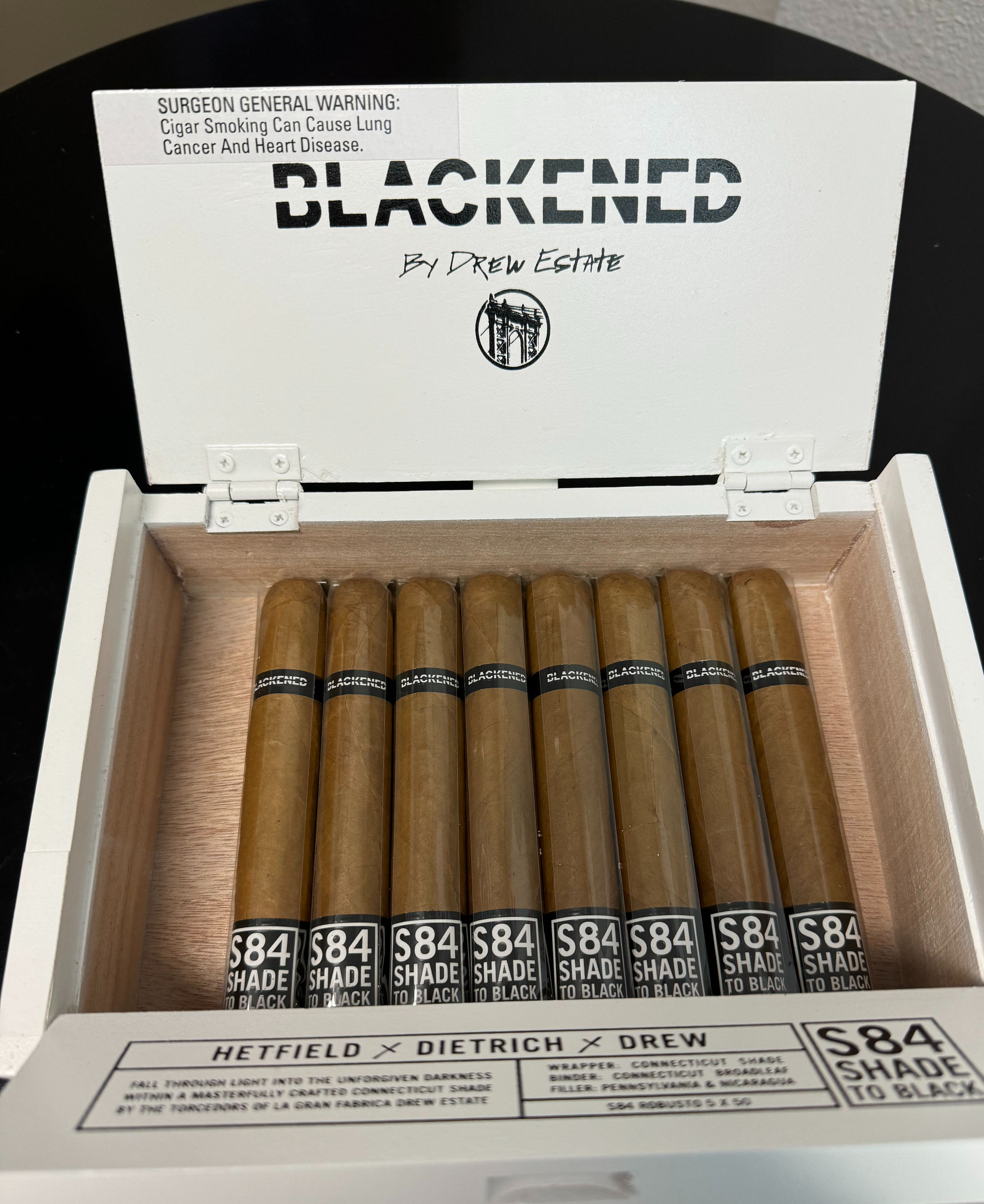 S84 Shade to Black Robusto 5x50