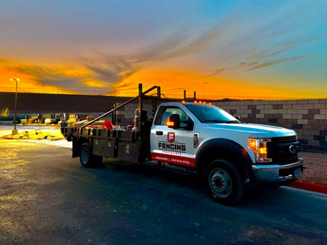 FencingSpecialist_03-Truck-800x600