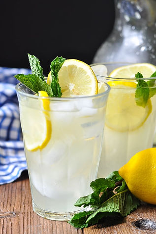 Homemade-Lemonade-1.jpg