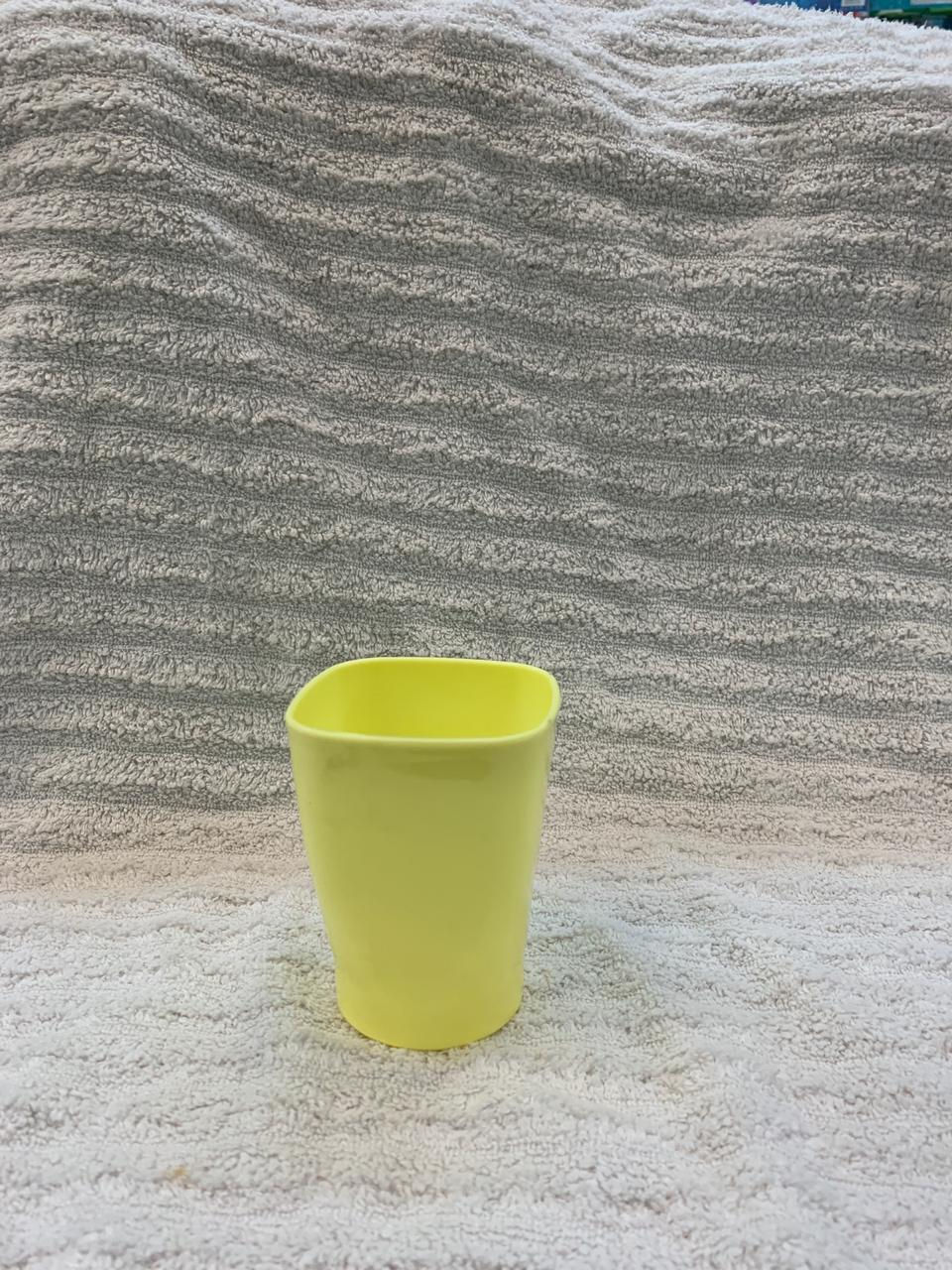 Miniatura: Vaso de plastico