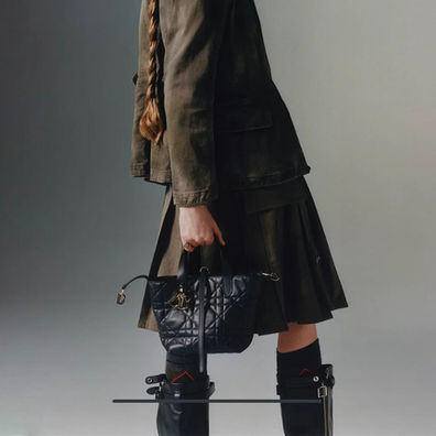 [우버급 디올] 요즘 핫한 버킷백 버티컬 뚜주흐