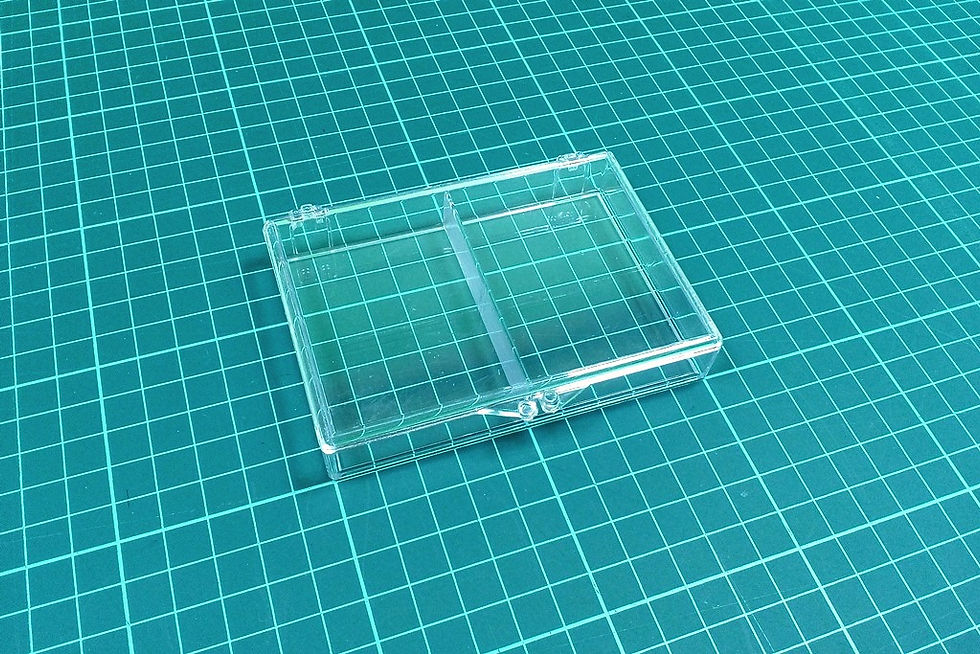 Plastic box 10x7x1,8cm