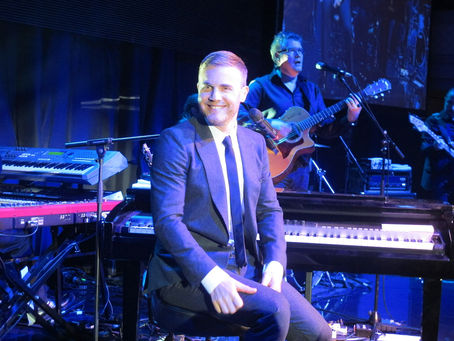 Gary Barlow performing live