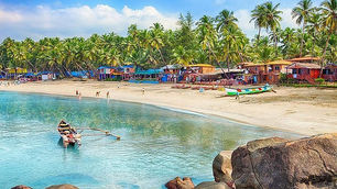 Goa travel guide 2026 with real INR budgets, best months to visit, top beaches, heritage villages, transport tips and safety advice for every traveler.