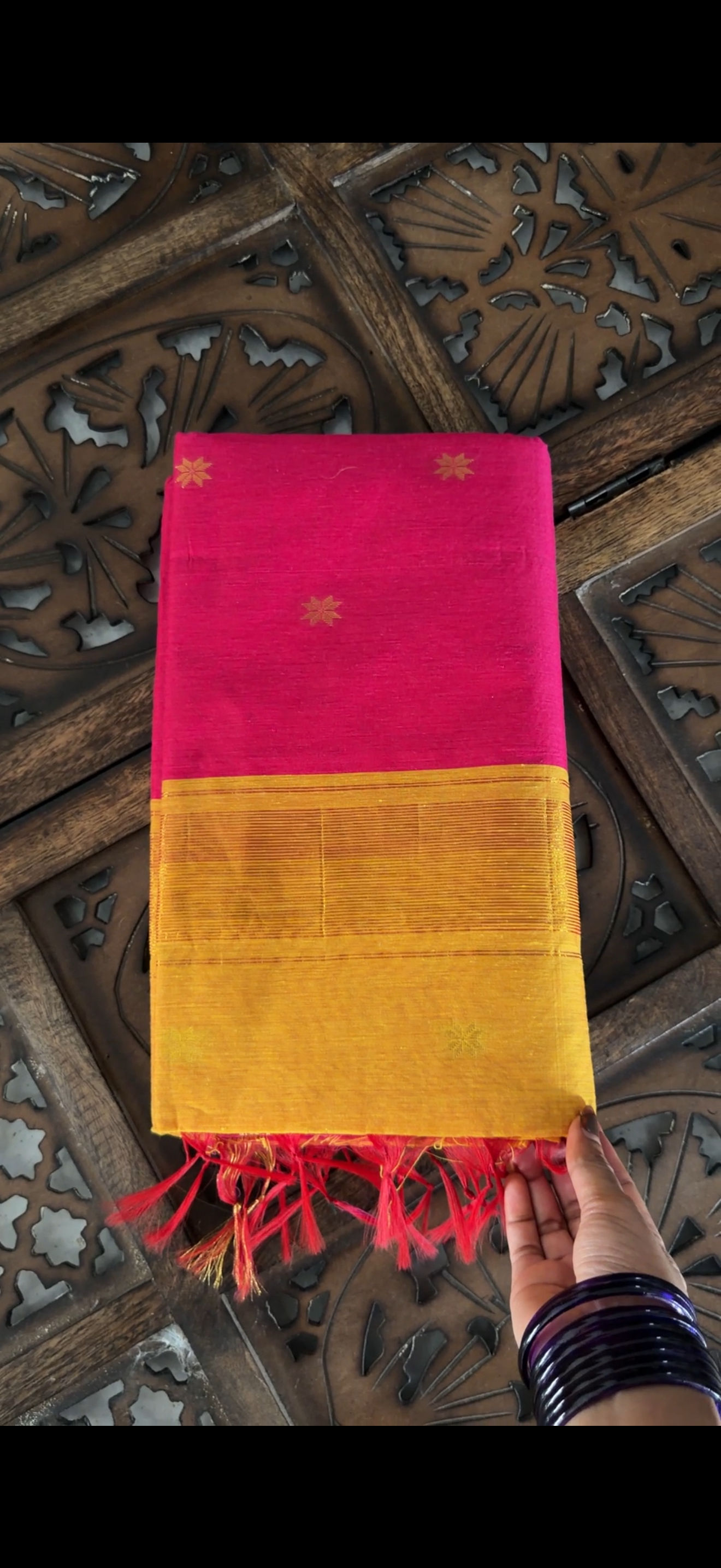 Maheshwari cotton saree - Hot pink & Yellow