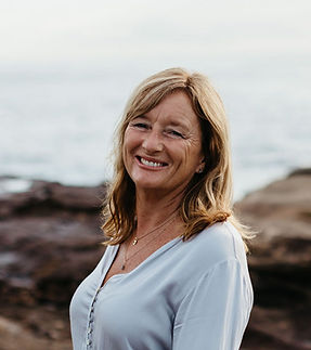 robyn_silverton_the_holistic_shift_elin_bandmann_photography-48-copy_edited.jpg