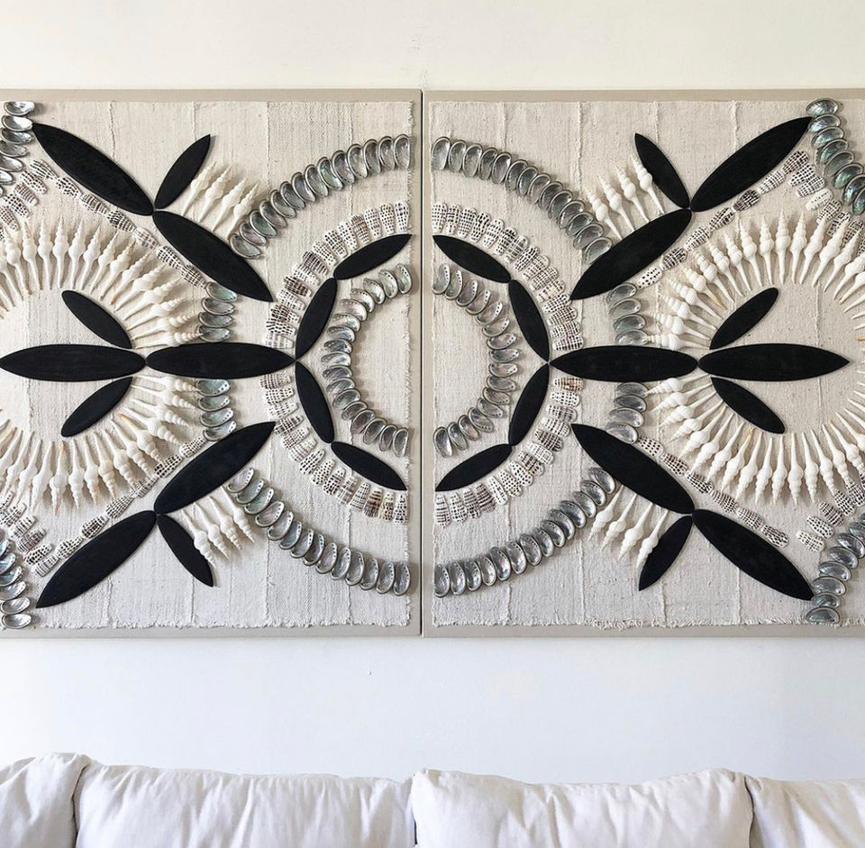 BLACK AND WHITE SHELL TEXTURAL ART