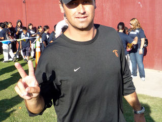 Apesar de rumores, Dan Quinn descarta saída de Steve Sarkisian para Seattle