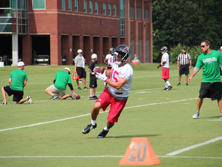 Nick Williams retorna aos Falcons e completa o practice squad da equipe