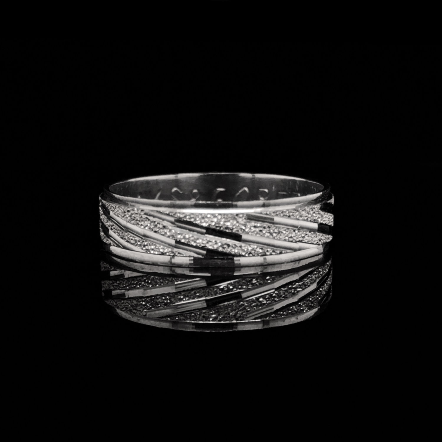 Swirling Wave Pattern Sandblasted Finish Beveled Edge Wedding Band in White Gold