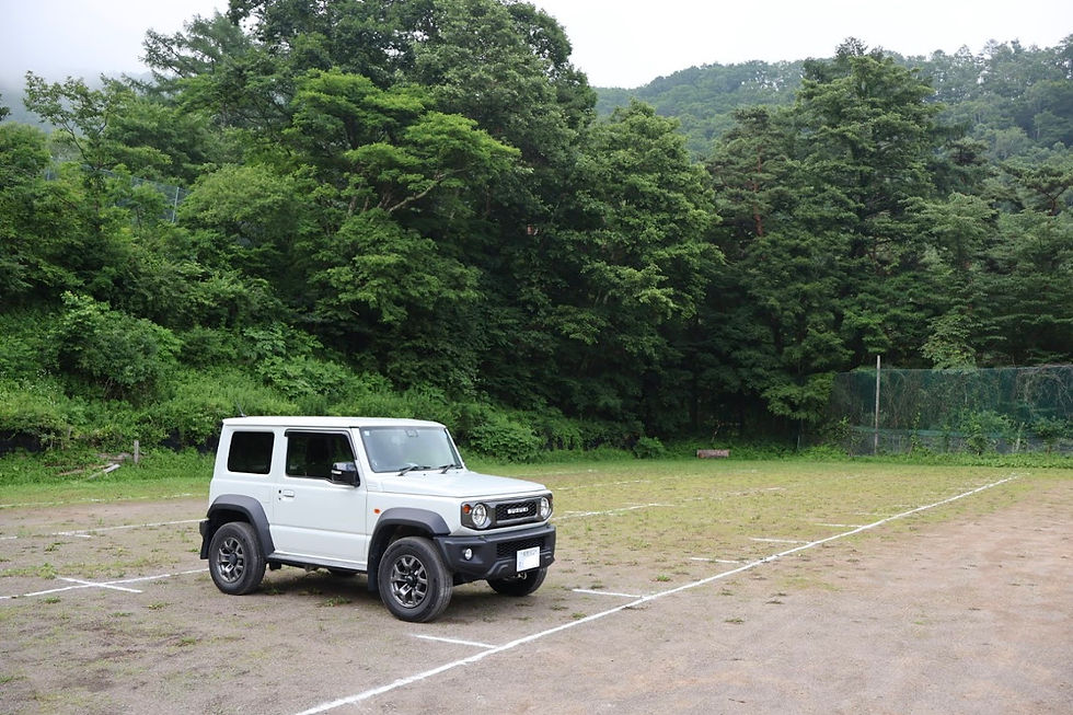 本日は浅間山の火山館までお買い物へ。前回の浅間山登山の折、火山館で販売している手ぬぐい（第二弾）＆ピンバッジが売り切れだったため取り置きしてもらっておりました。入荷しているとよいのですが。