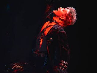 Queering the Queer: Vampirism and Conservatism in The Lost Boys