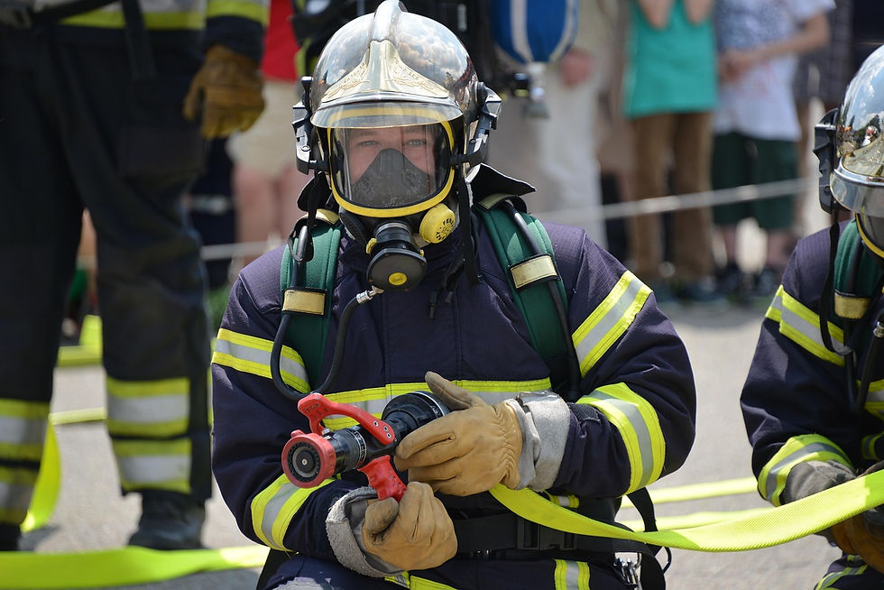 fire-fighters-515776_1280.jpg