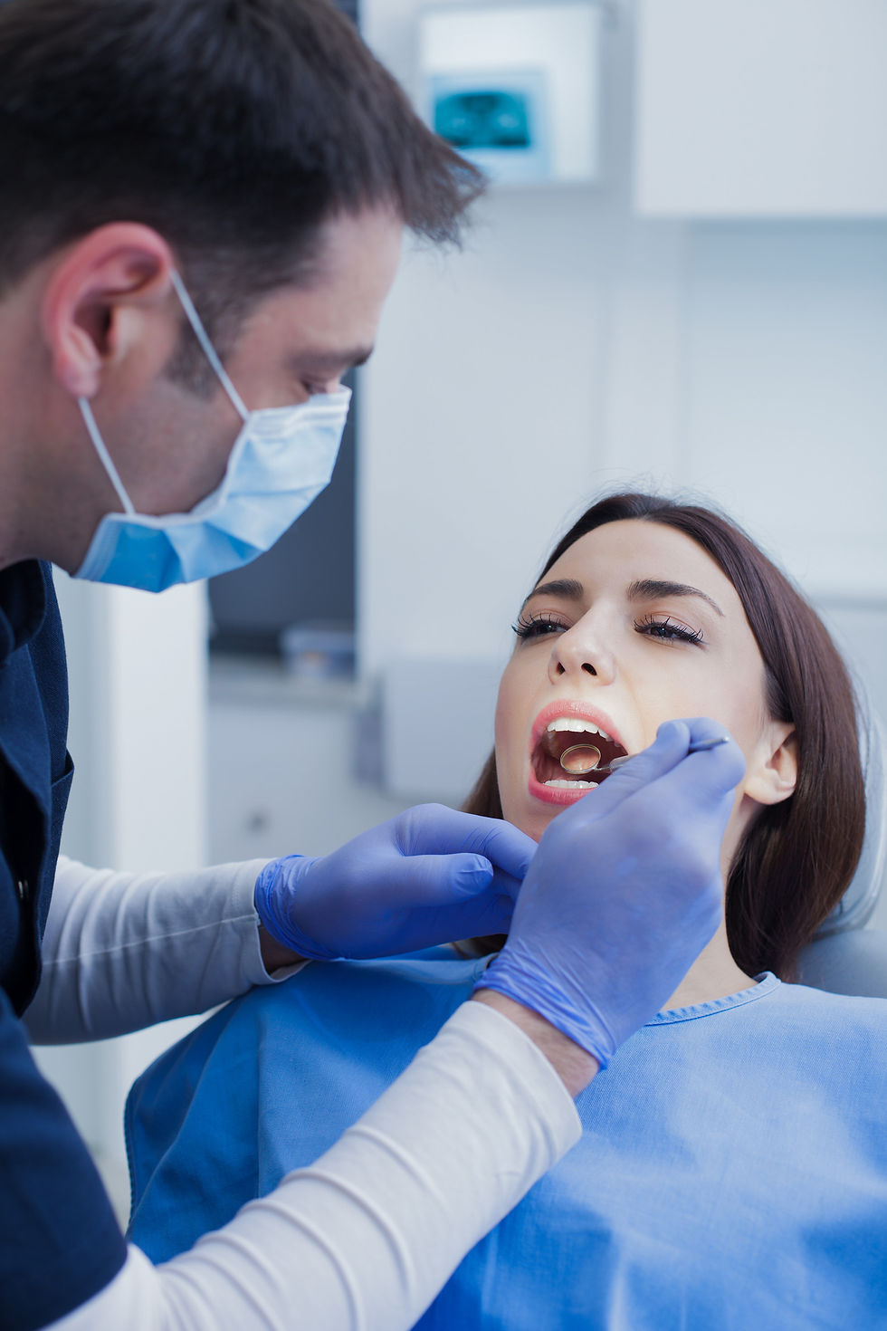 Emergency Dentist Beaverton, Dental Implants, Dentist in Beaverton, OR 97233, Emergency Dentist in Hillsboro, Emergency Dentist in Tanasbourne, Dentist near me, Dental Checkup, Cleaning & Examinations, Crowns, Bridges, Implants, Restorations, Veneers & Laminates, Bonding, Fillings, Dentures, Partial Dentures, Smile Makeover, Teeth Whitening, Tooth Extractions, Kid Friendly Dentist, Periodontics, Root Canal Therapy