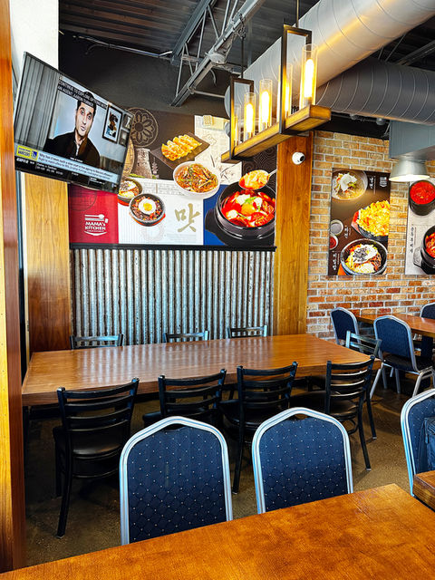 Mama's Kitchen Korean Tofu House in Grand Prairie, TX 75051 - Restaurants near me, Food near me, Places to eat, Korean restaurants, Korean food, Korean food near me, K-food, Places to Eat Near Me, Diner, Restaurants Nearby, Local Restaurants, Take Out Restaurants, Asian restaurant, Restaurants that deliver, Soup, Stew, Soon tofu soup, Bulgogi, Kimchi, Noodle, Bibimbap, Dumpling, Seafood Pancake, Japchae, Tteokbokki, Yukgaejang, Soontofu, Selloeongtang, LA Galbi, Teriyaki chicken
