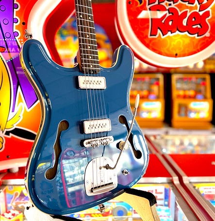 MA - royal artist guitar.jpg