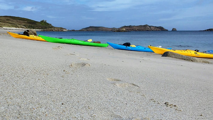about_paddle_cornwall_sea_kayaking_3.jpg