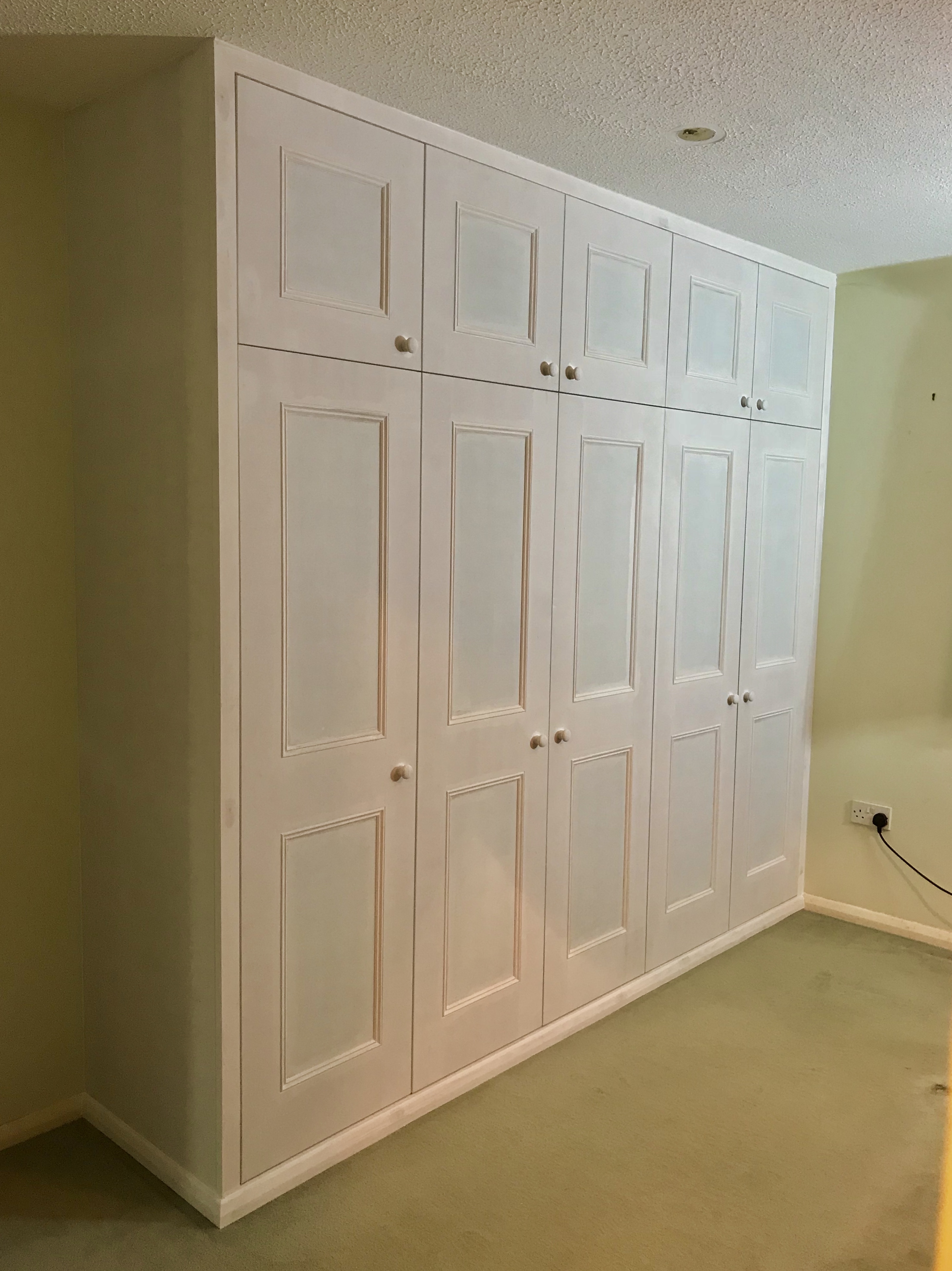 Floor To Ceiling Wardrobe