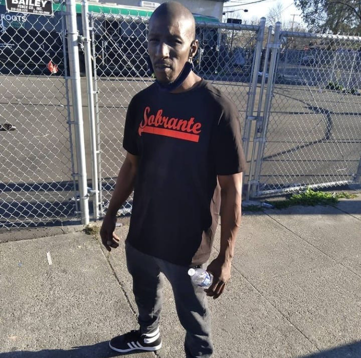 Black +Red Sobrante T-shirt