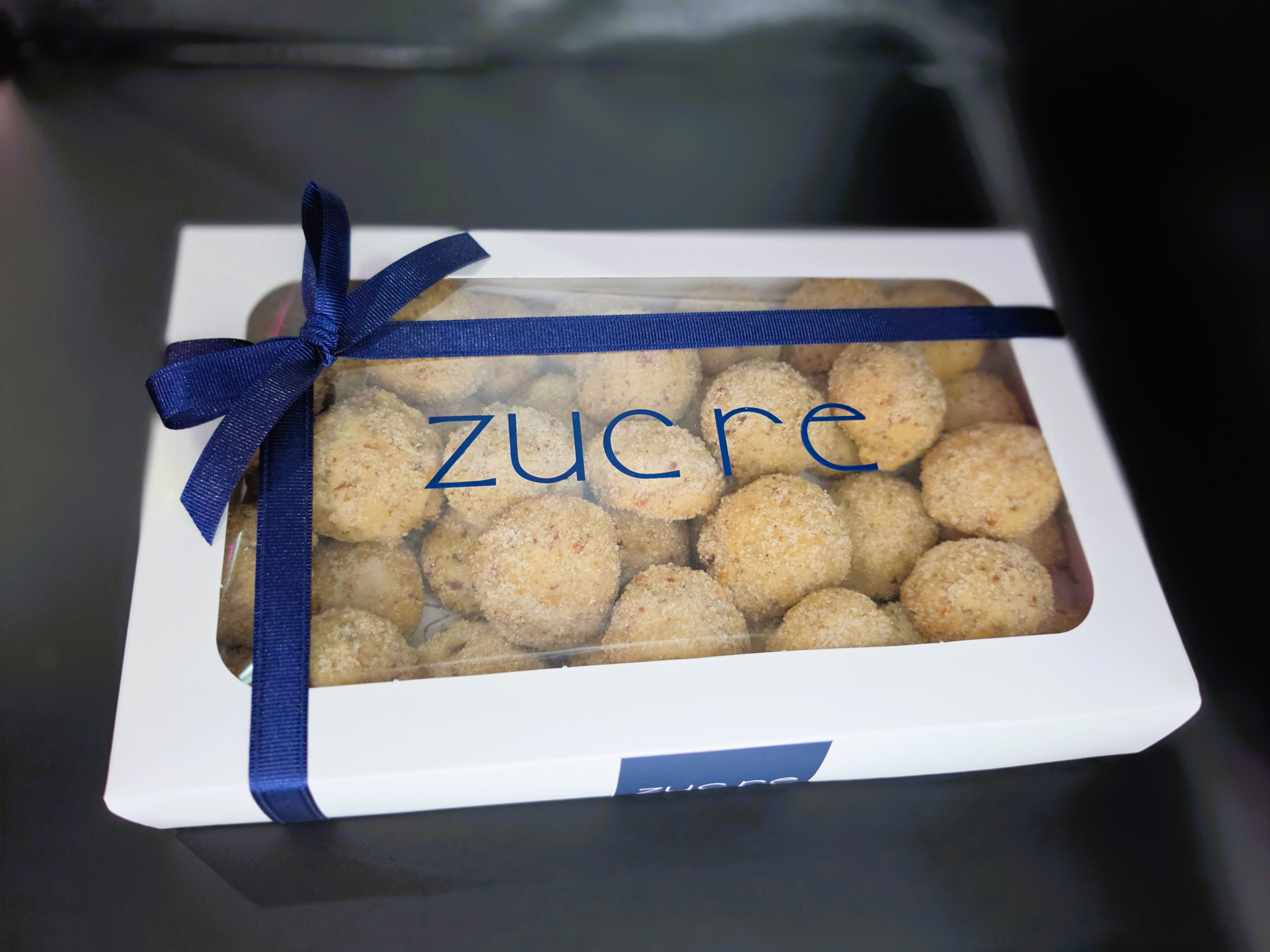 DETALLES ROMÁNTICOS POLVORONES DE NUEZ ZUCRE 300 G