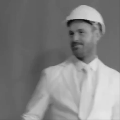 Alex sans son (1).gif