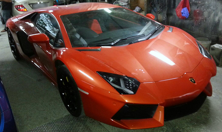 Lamborghini Aventador