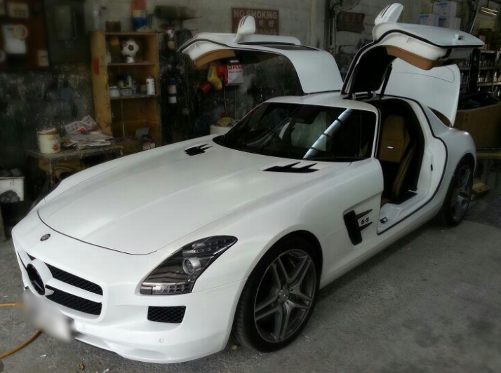 Mercedes-Benz SLC Gullwing AMG
