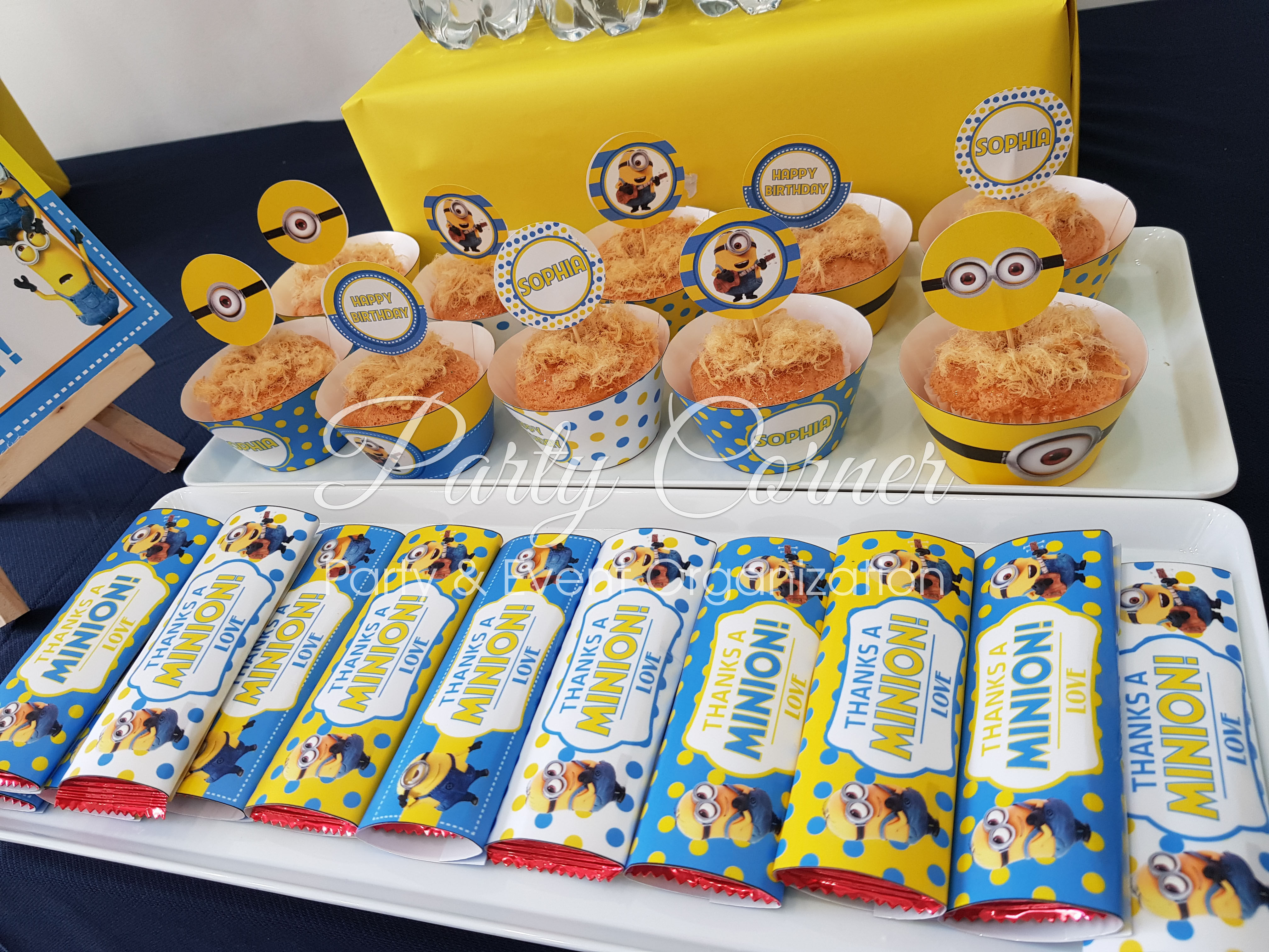 Bộ 12 bao nhãn dán kẹo kitkat trang trí theo chủ đề