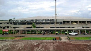 Transport aérien:
L'aéroport de la Guinée-Bissau bénéficie de plus de 17 milliards FCFA de la BO