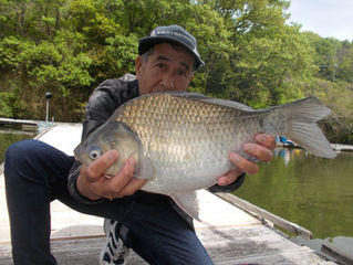 高倉様　超美へら45.5cm釣り上げ上位に浮上！