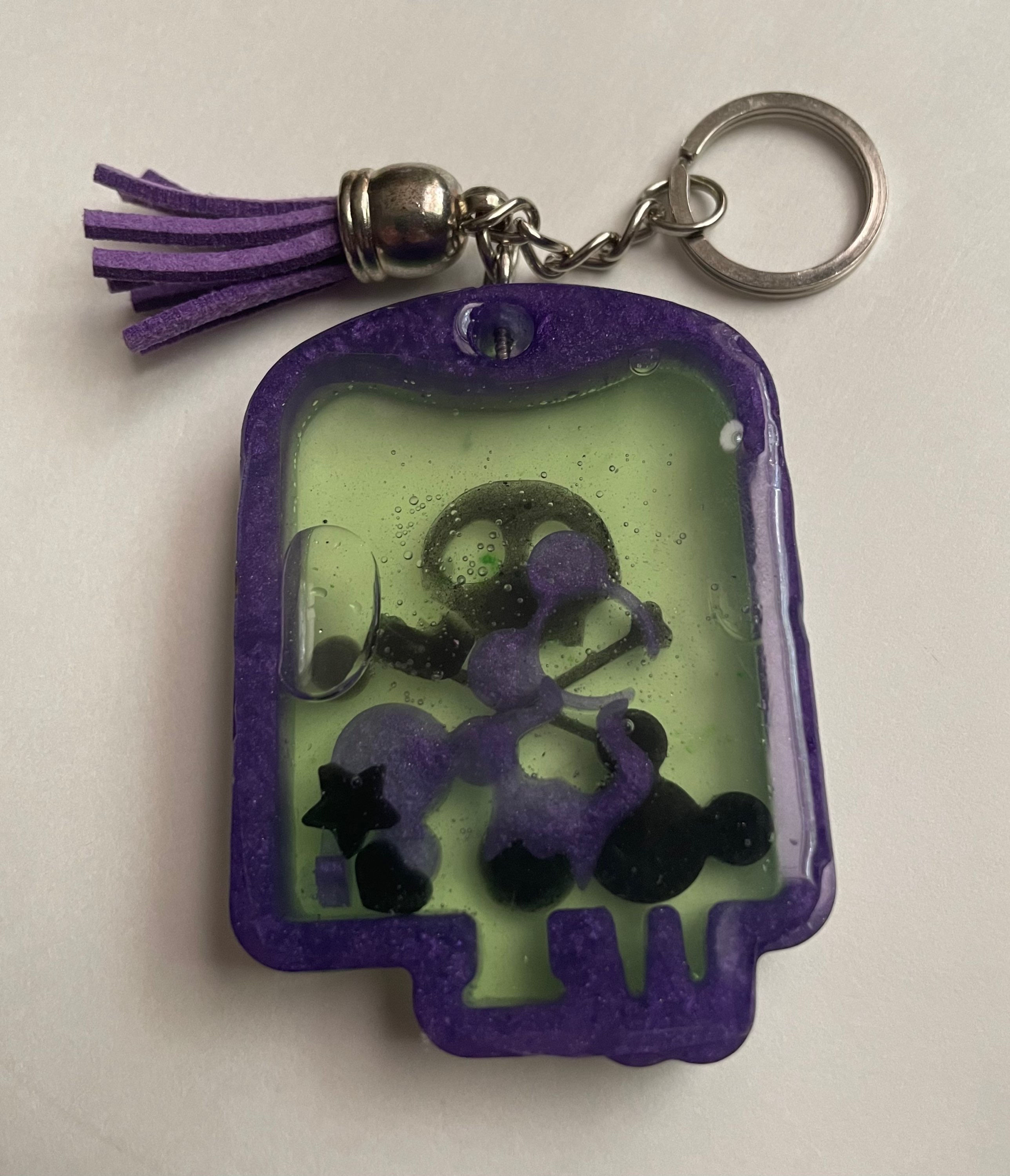 Poison shaker keychain