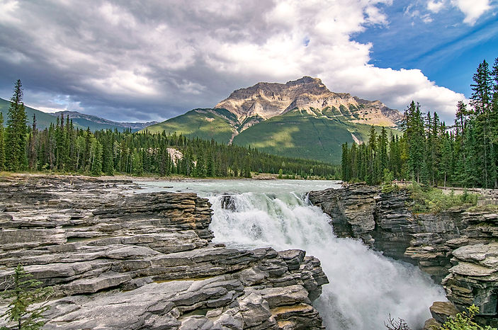 Canada-AthabascaFalls-Jasper-IcefieldsPa