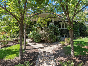 Stunning Virginia Street Bungalow