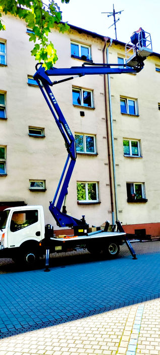 Oprava žlabu v Třinci