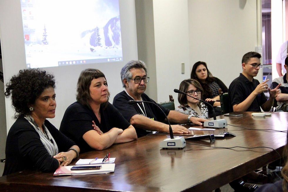 Da esquerda para a direita: Dra. Elisiane dos Santos do MPT, Patricia Pavanelli do IBOPE, Dr. José Carlos do Carmo e secretária adjunta da SMPED, Marinalva Cruz
