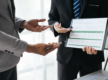 cropped-shot-of-professional-business-team-exchang-2025-01-10-06-47-10-utc.jpg